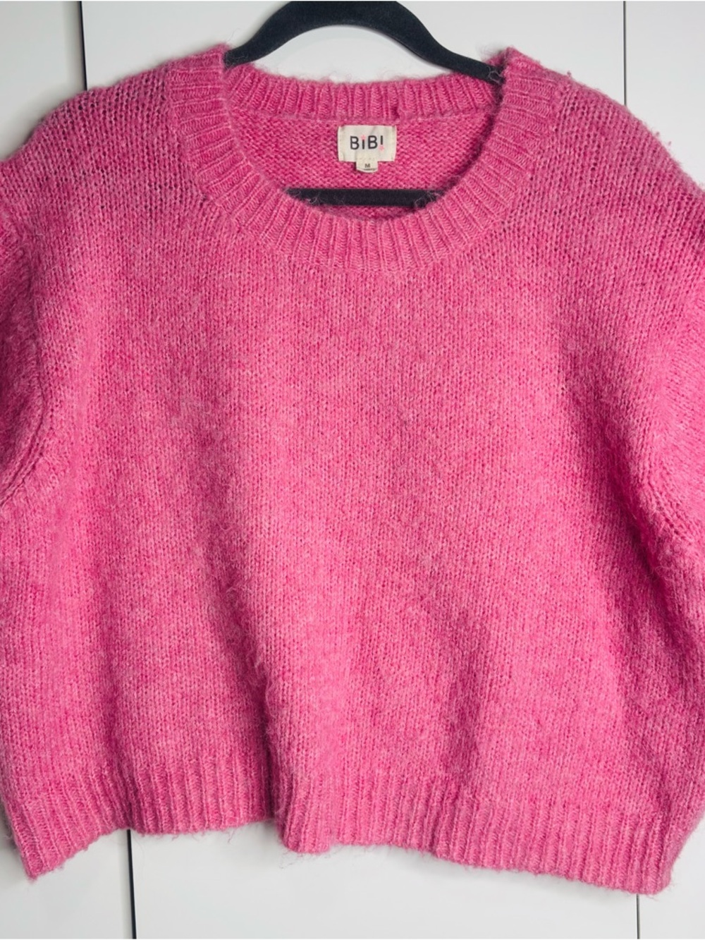 BiBi Fuzzy Puff-Sleeve Cropped Sweater in Hot Pink - Picture 8 of 11